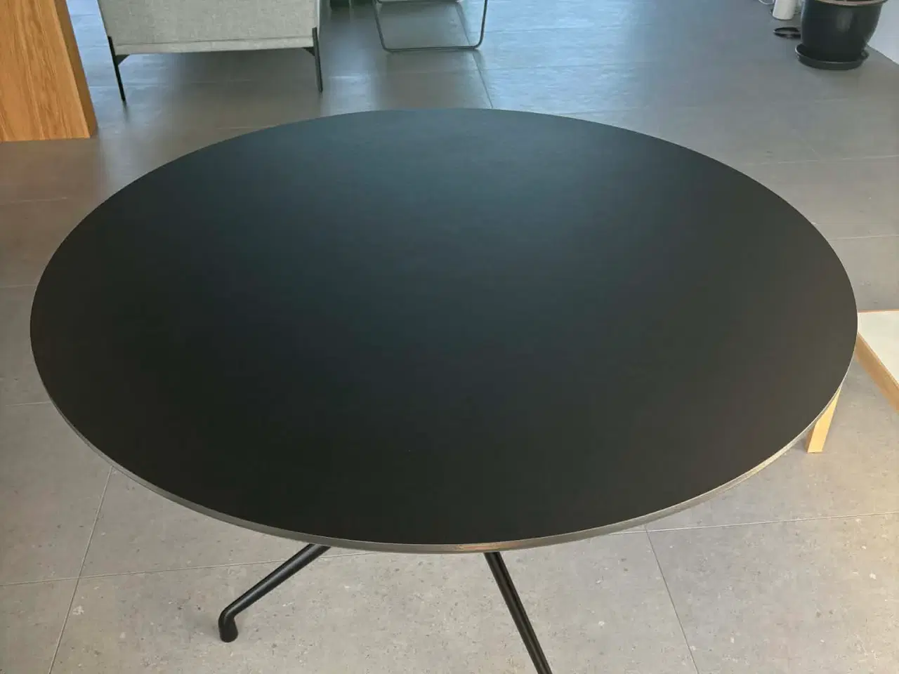 Billede 1 - Spisebord - HAY AAT20 Table Ø 128cm : H 74cm
