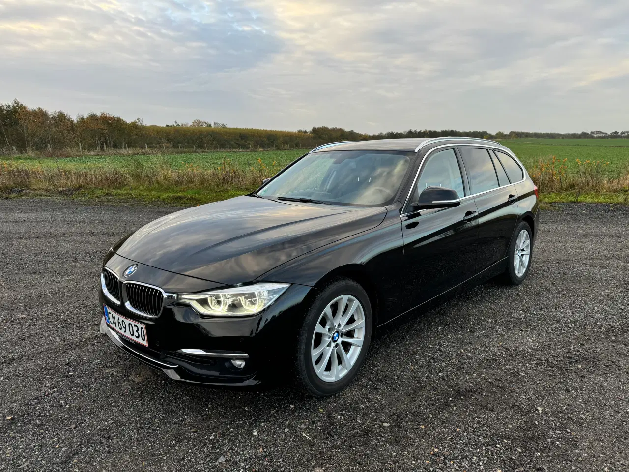 Billede 2 - BMW 320d touring, luxury Line, 2,0 190 hk, steptr.