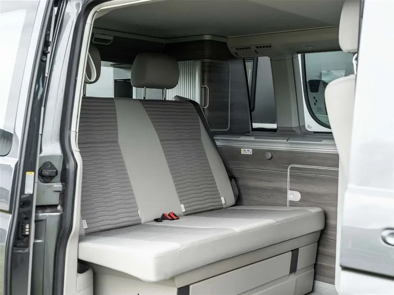 Billede 40 - 2018 - VW California Ocean 4 Motion   Velholdt og fuldt udstyret autocamper med firehjulstræk - Kørt 118,000 Km.