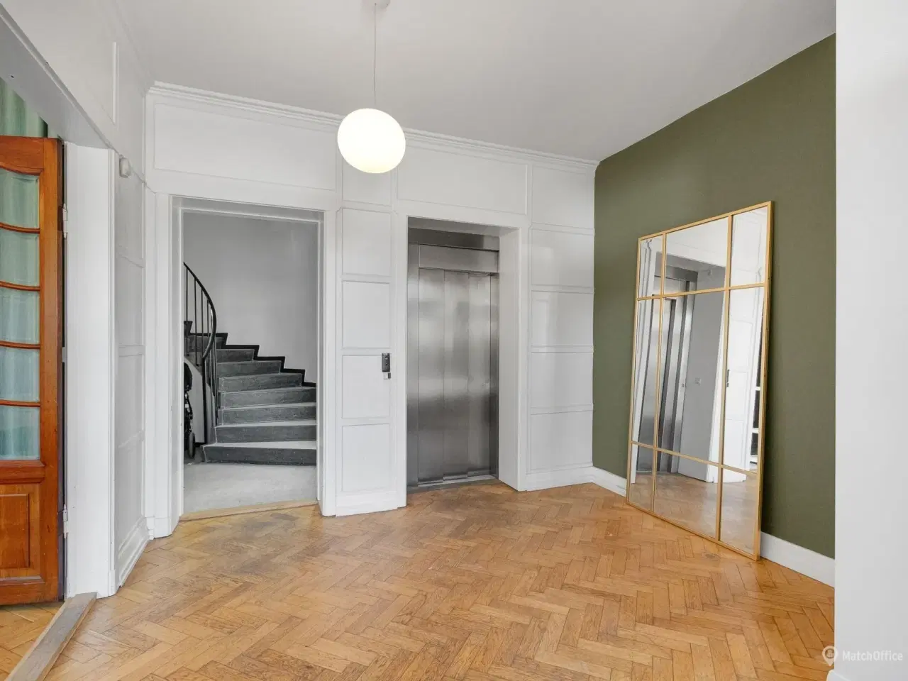 Billede 20 - EKSKLUSIVE LEJEMÅL VED FREDERIKSBERG HAVE KONTOR / KLINIK / SHOWROOM M.M.