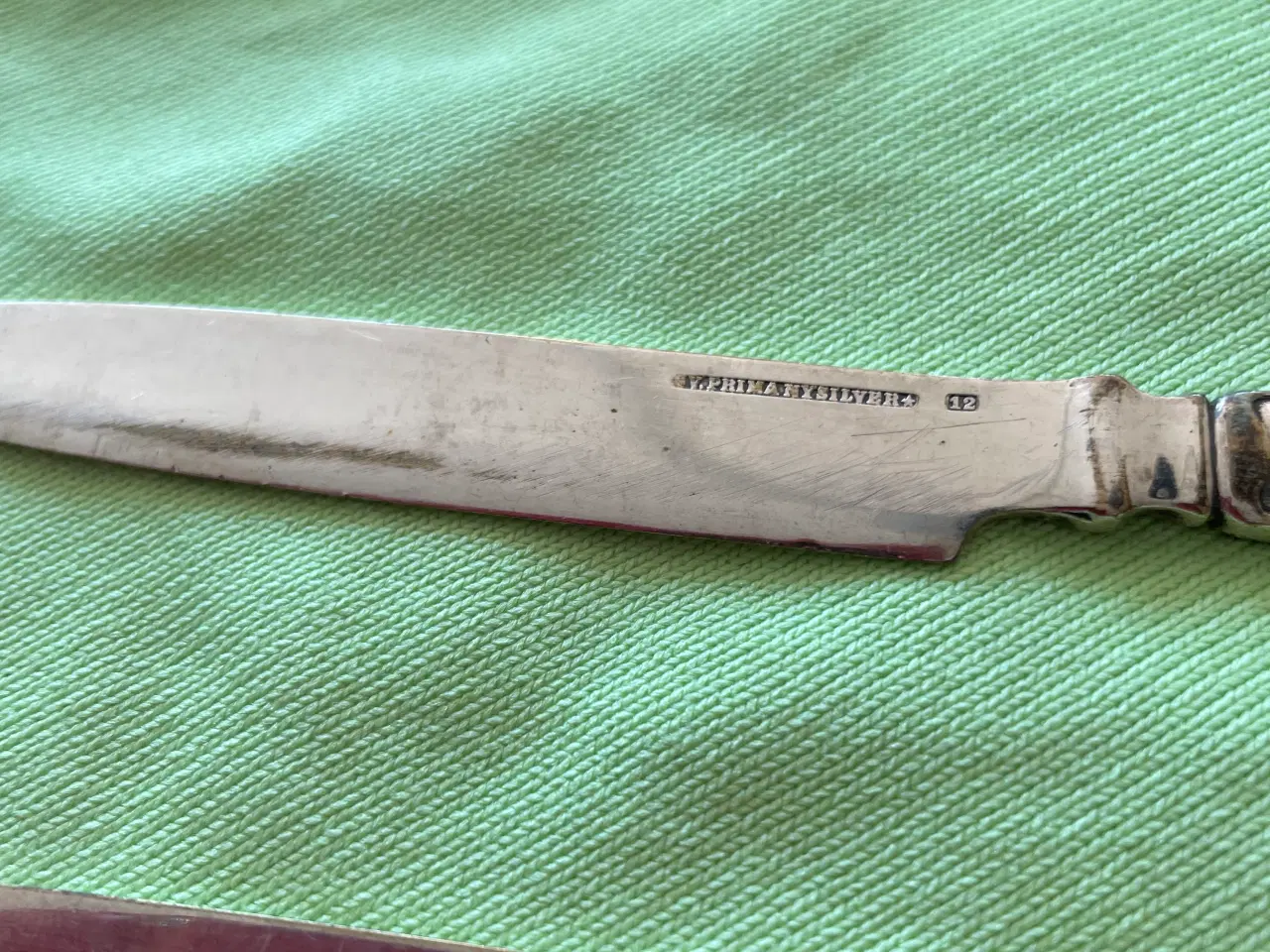 Billede 2 - Tre små knive - prima nysilver 17 cm.  Ikke pudset