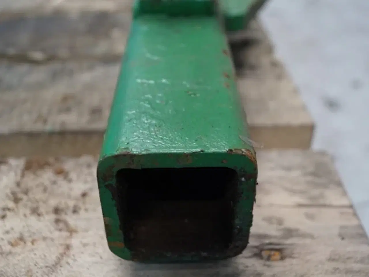 Billede 10 - John Deere 2450 R.H. Liftarm AL26679