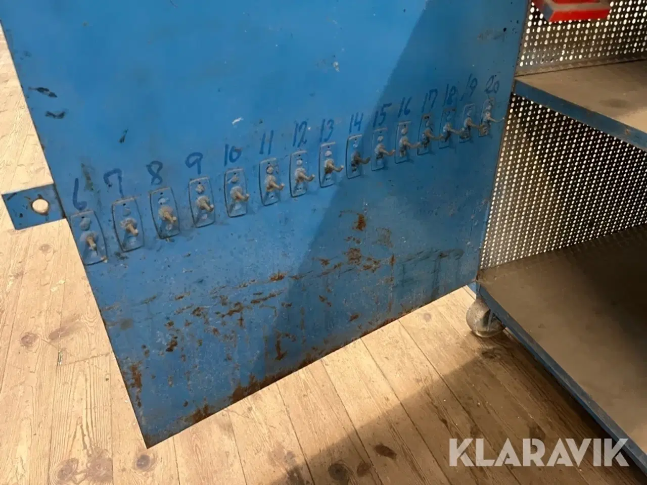 Billede 9 - Arbejdsbord, pladevogn og materielvogn