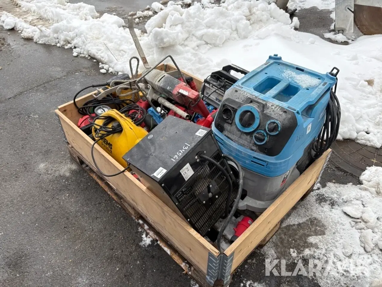 Billede 2 - Assorteret håndværktøj og støvsuger - 1 palle