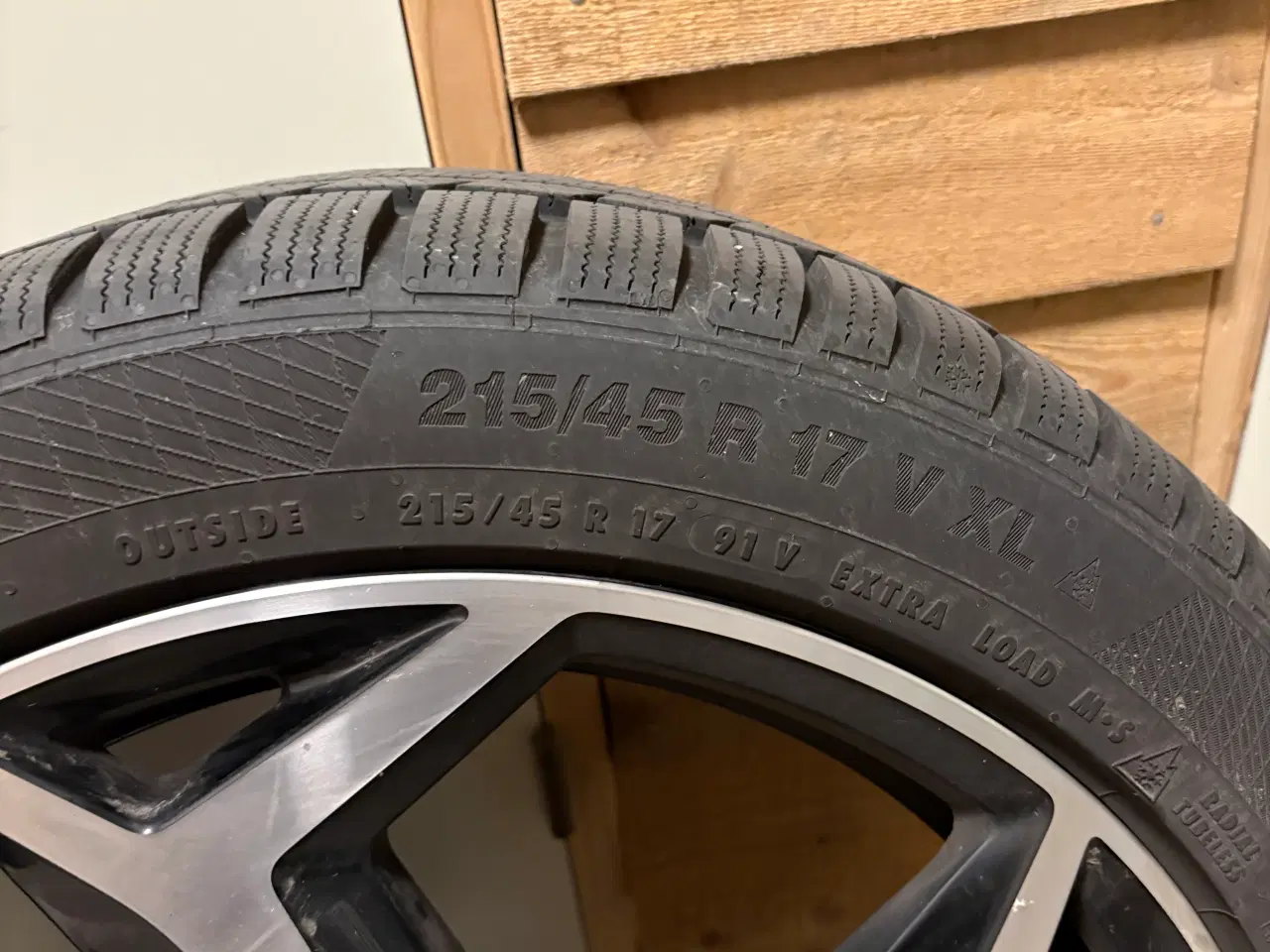 Billede 5 - Volkswagen Polo GTI originale 17” vinterhjul