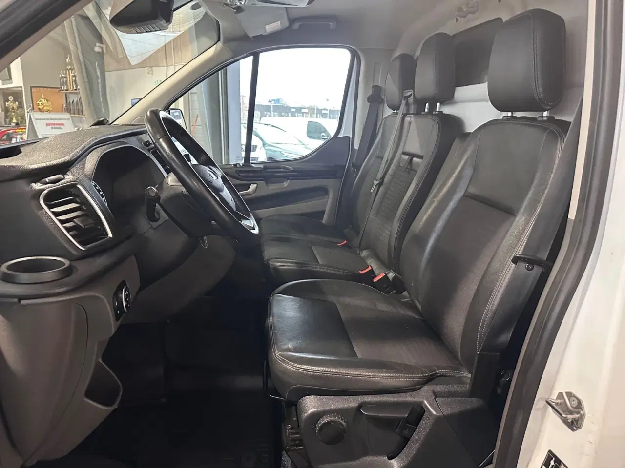 Billede 4 - Ford Transit Custom 320L 2,0 TDCi 185 Sport aut.