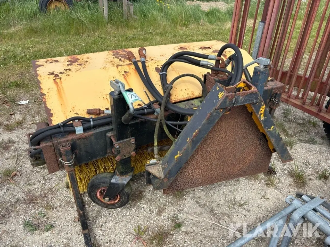 Billede 10 - Fejekost hydraulisk