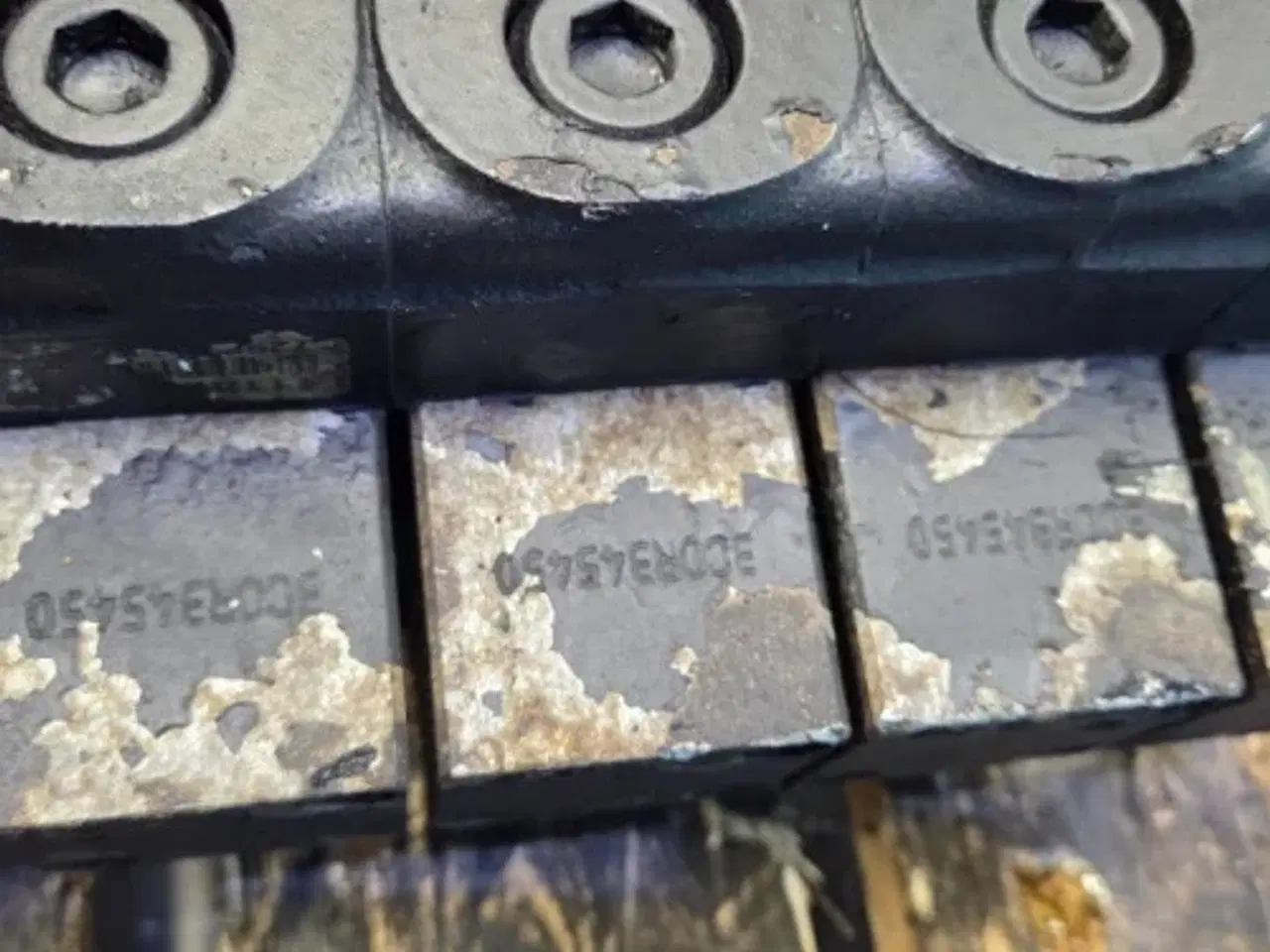 Billede 18 - Bobcat  TL38.70X  Hydraulikventil  7357421