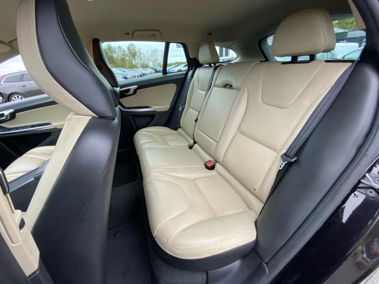 Billede 11 - Volvo V60 1,6 T4 Summum Powershift 180HK Stc 6g Aut.