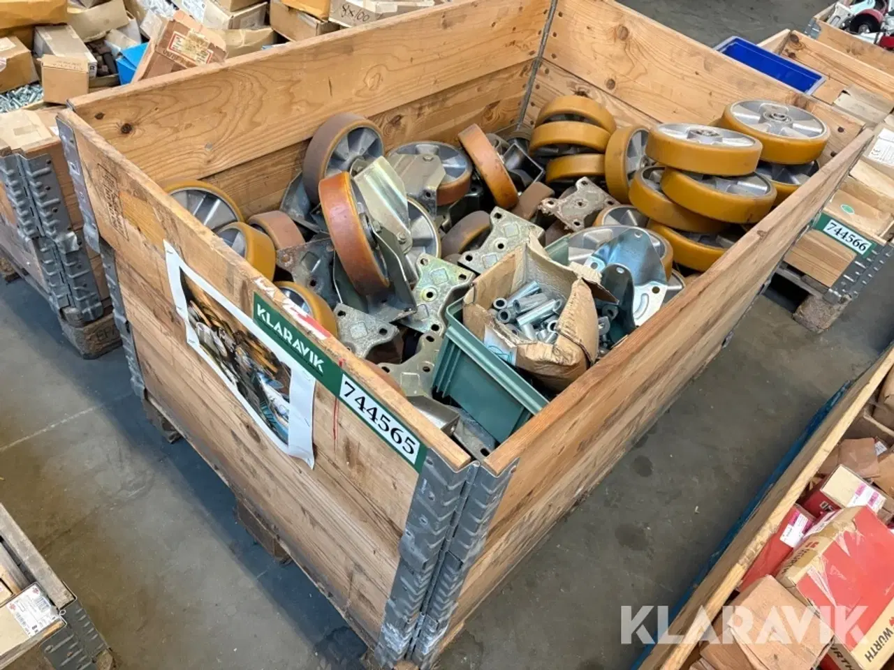 Billede 1 - Hjul 22 centimeter stort lot