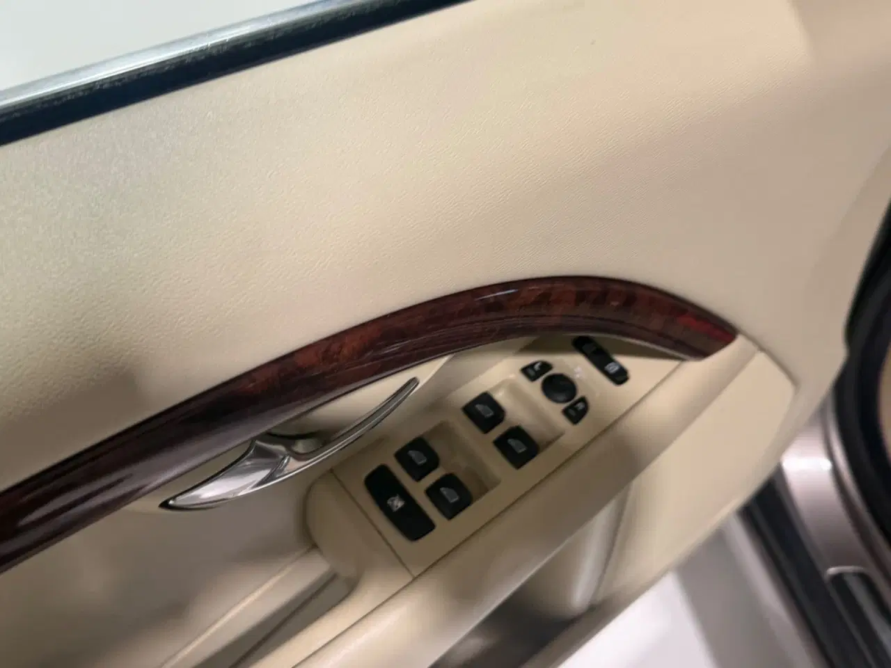Billede 18 - Volvo S80 2,5 T Momentum aut.