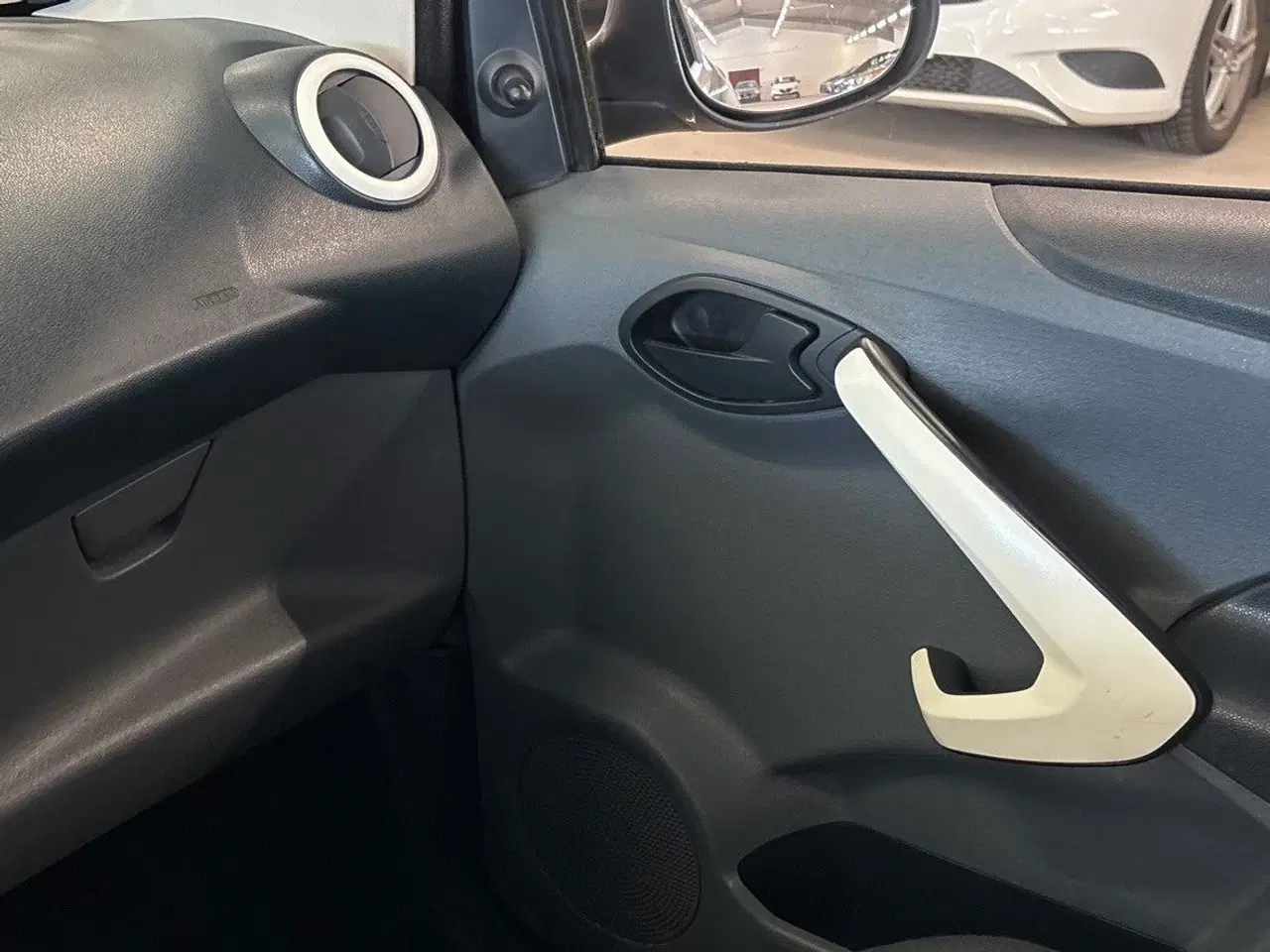 Billede 10 - Ford Ka 1,2 Trend+ 69HK 3d