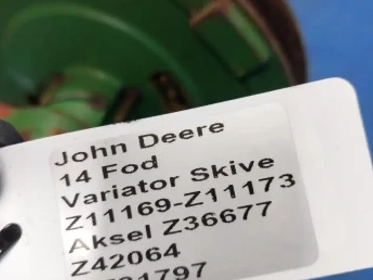 Billede 2 - John Deere 1000 14 Fod V-skive og aksel Z11169