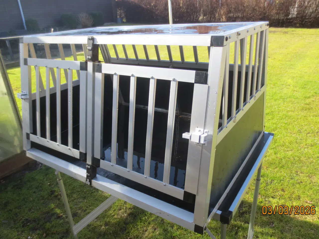 Billede 2 - 1 stk Hundebur I Aluminium med 2 låger