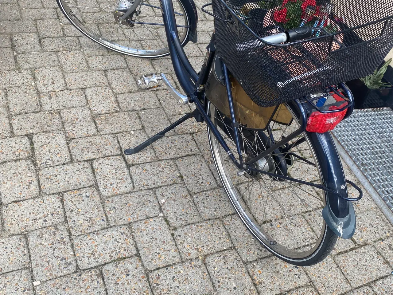 Billede 1 - Batavus damecykel med 28” hjul