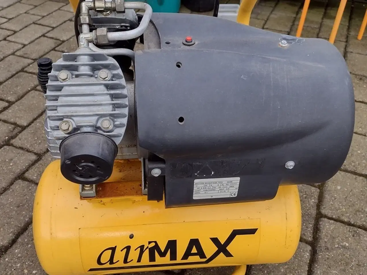 Billede 1 - Kompressor 3hp med div. tilbehør