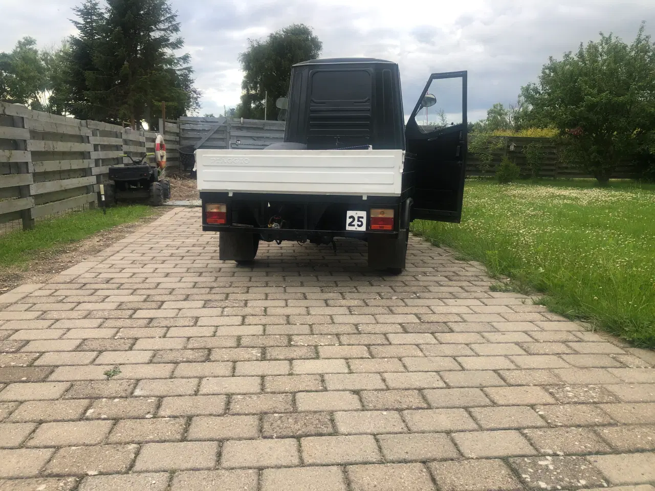 Billede 3 - Ape 25