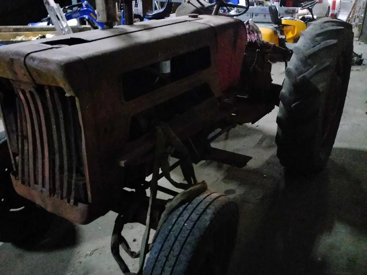 Billede 1 - Traktor 