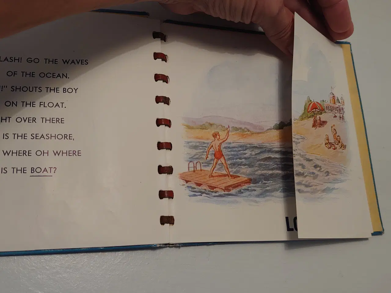 Billede 4 - Peggy Star: Look here. ill.C. Schaare.Foldud sider