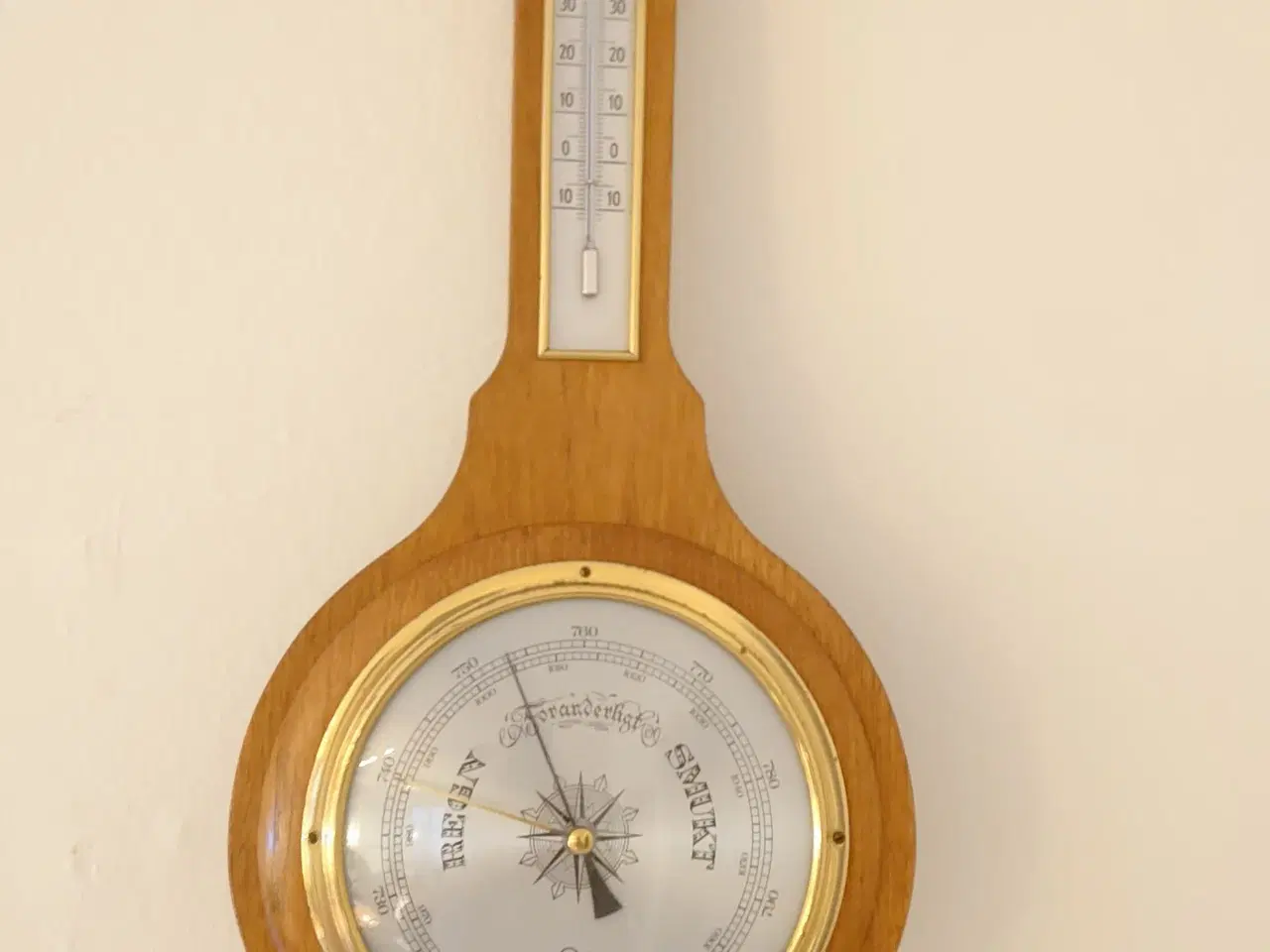 Billede 1 - Ældre barometer/hygro- og termometer.