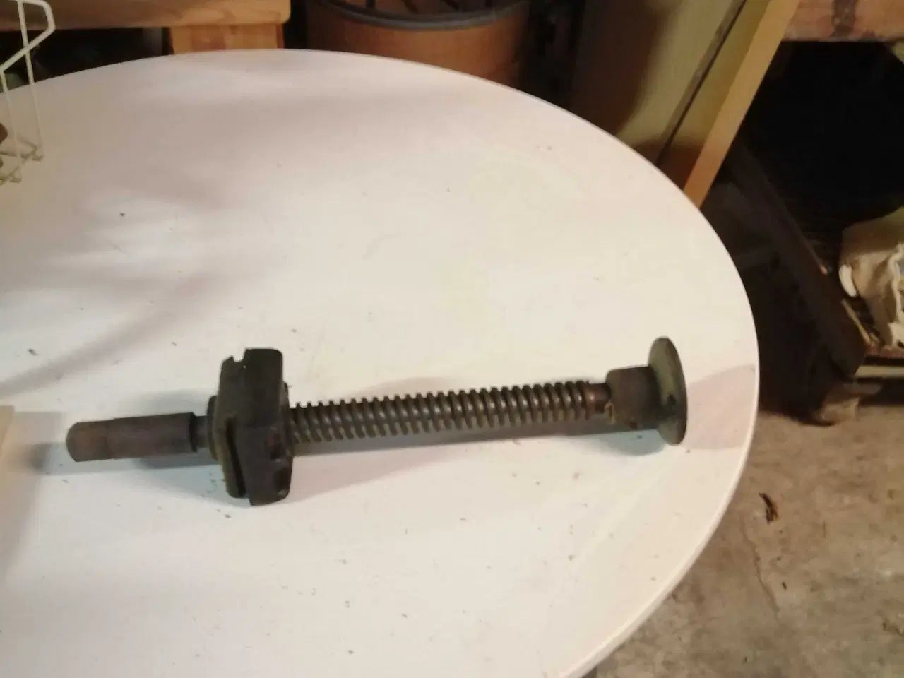 Billede 4 - Bloktvinger. Jernspindler 