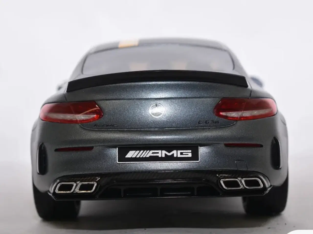 Billede 5 - 1:18 Mercedes C63S AMG Coupe Edition 1 Ekstrem Sjæ