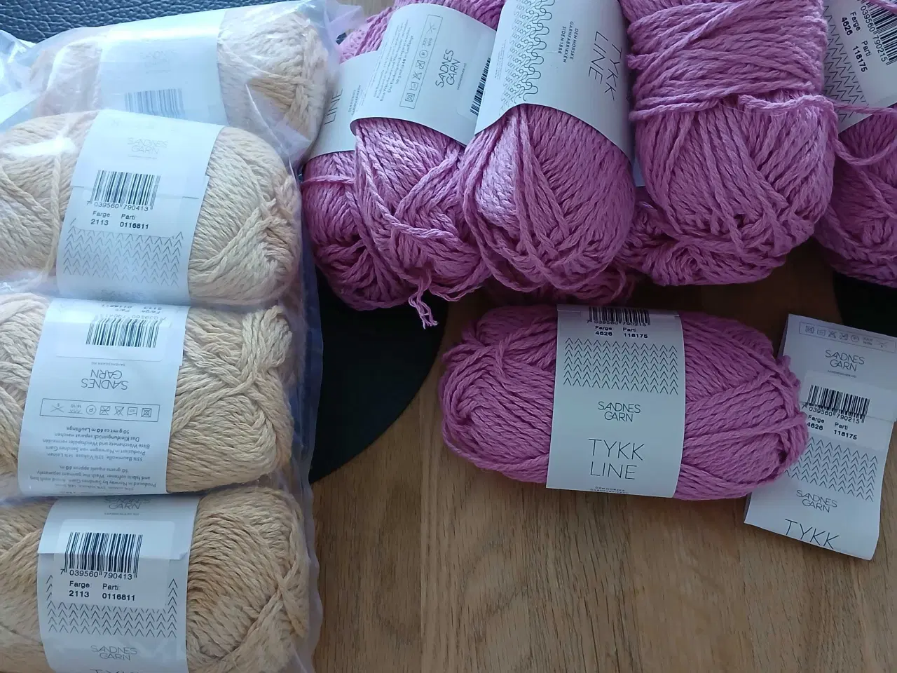 Billede 1 - Tykk Line sendes garn