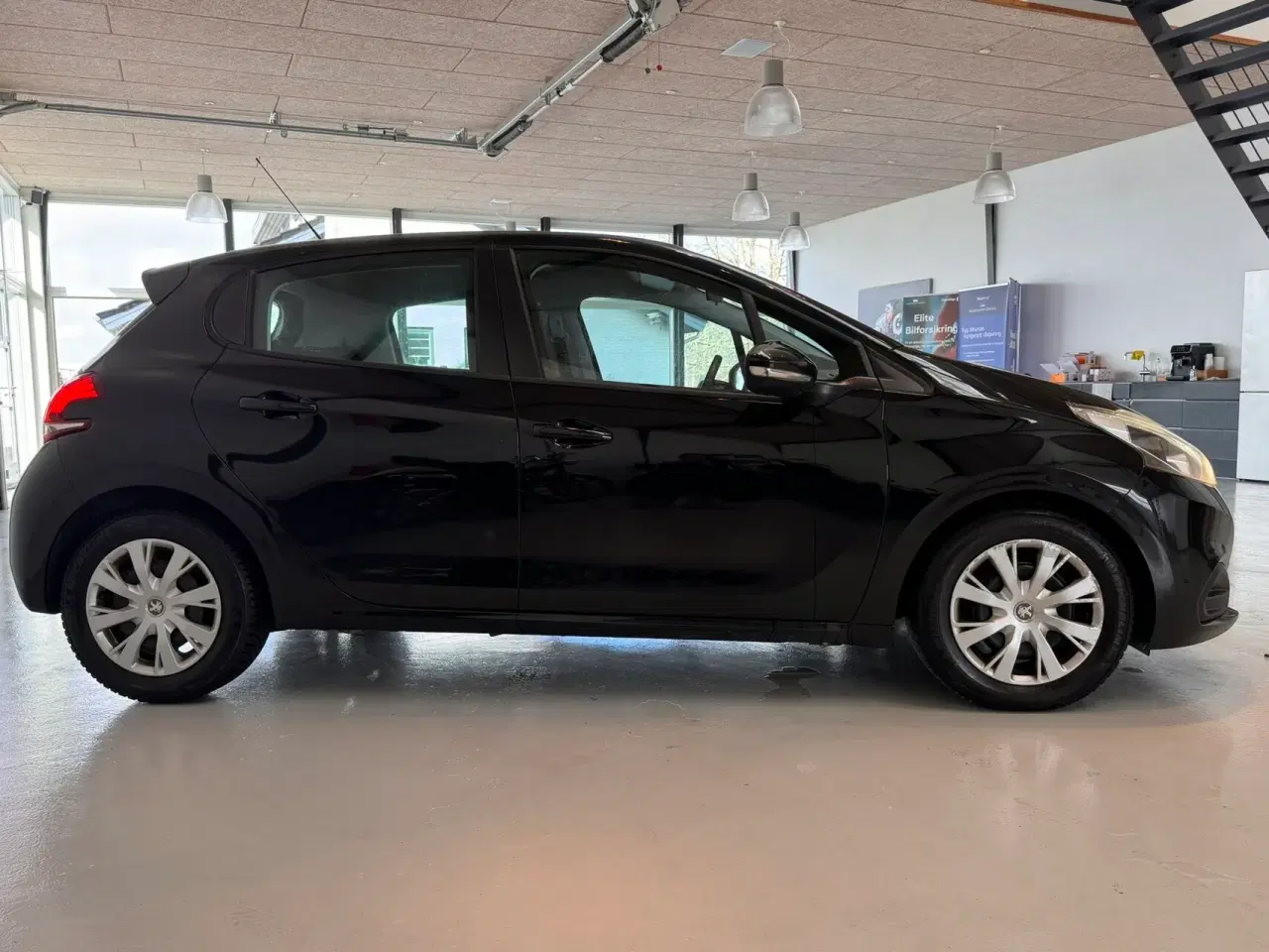 Billede 6 - Peugeot 208 1,6 BlueHDi Active 100HK 5d