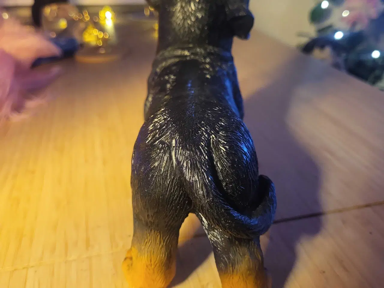 Billede 4 - Lille Gravhundsfigur