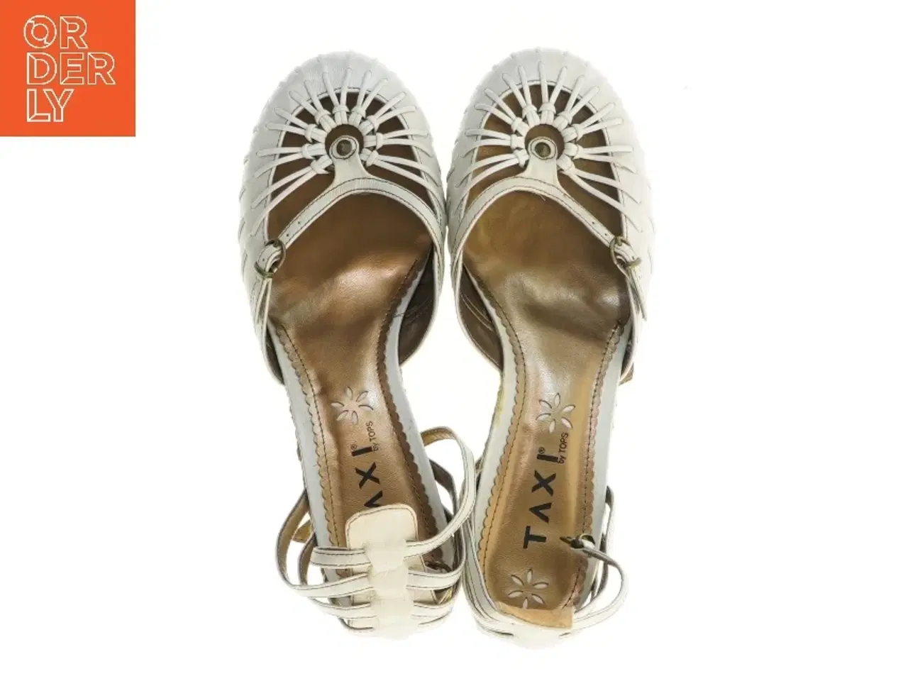 Billede 3 - Hvide kilehælsandaler, str. 40 fra TAXI by TOPS (str. 40 )