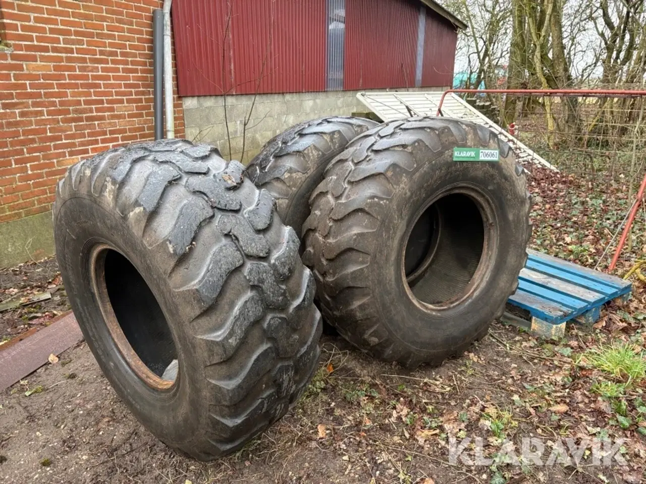 Billede 1 - Landbrugsdæk Dunlop SP T9 - 3 styk