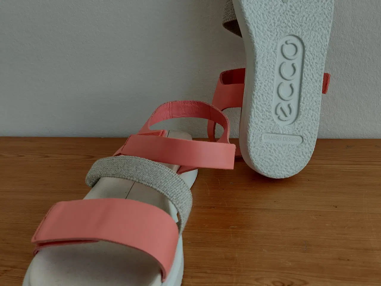 Billede 1 - Nye ECCO  sandaler