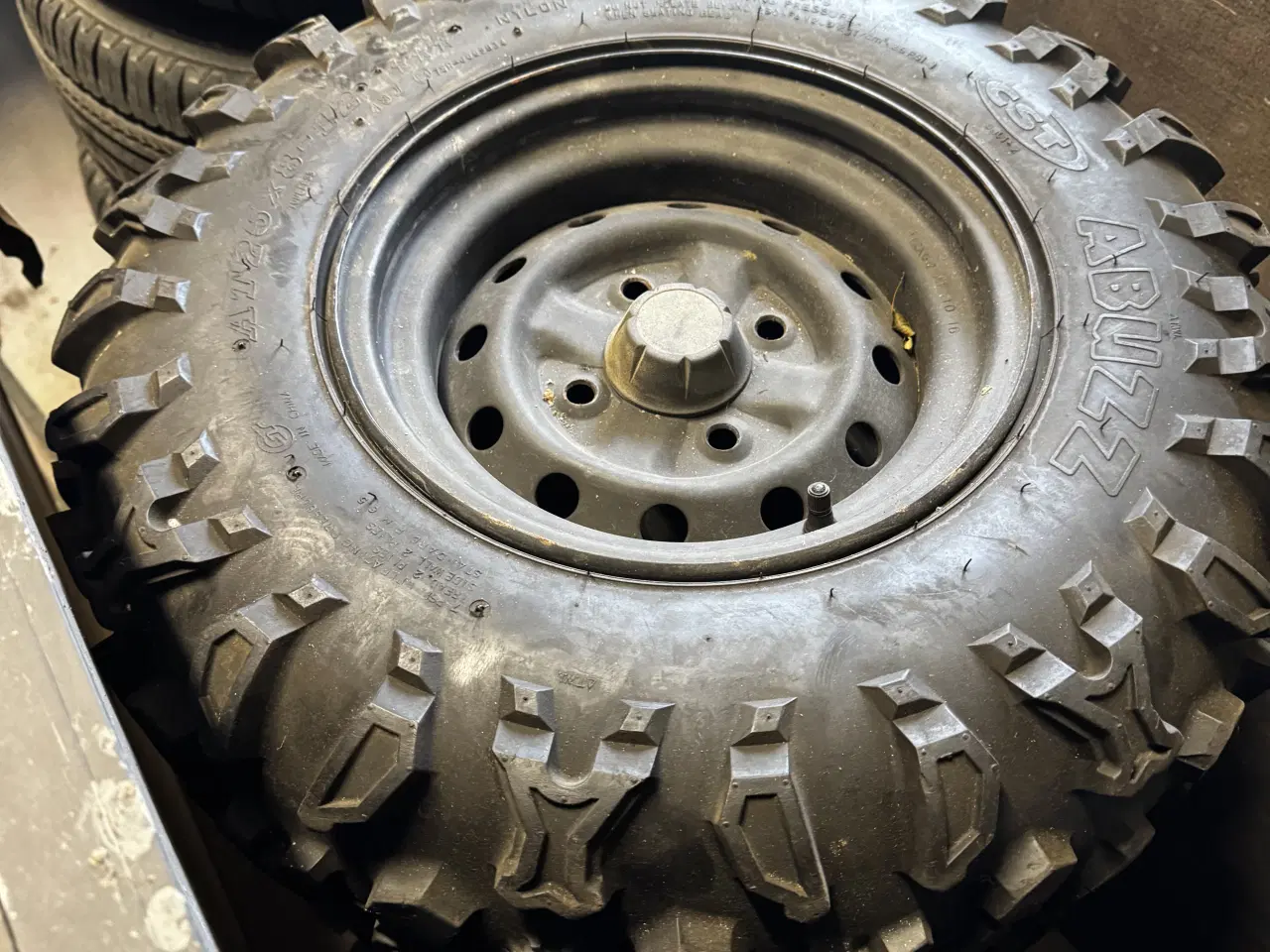 Billede 2 - Cfmoto med nummerplade