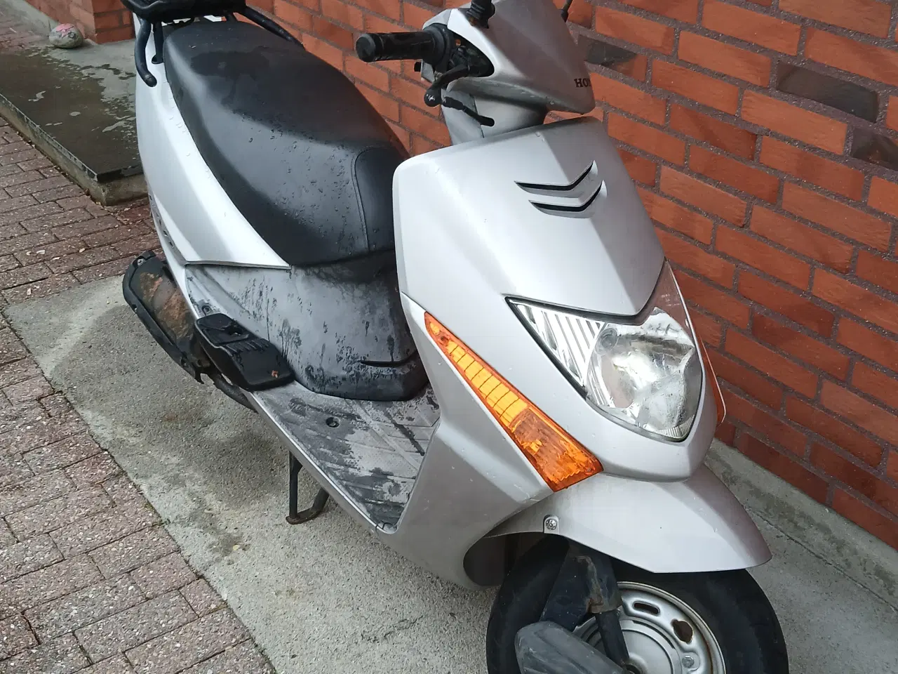 Billede 1 - Scooter mc honda leed 100ccm 