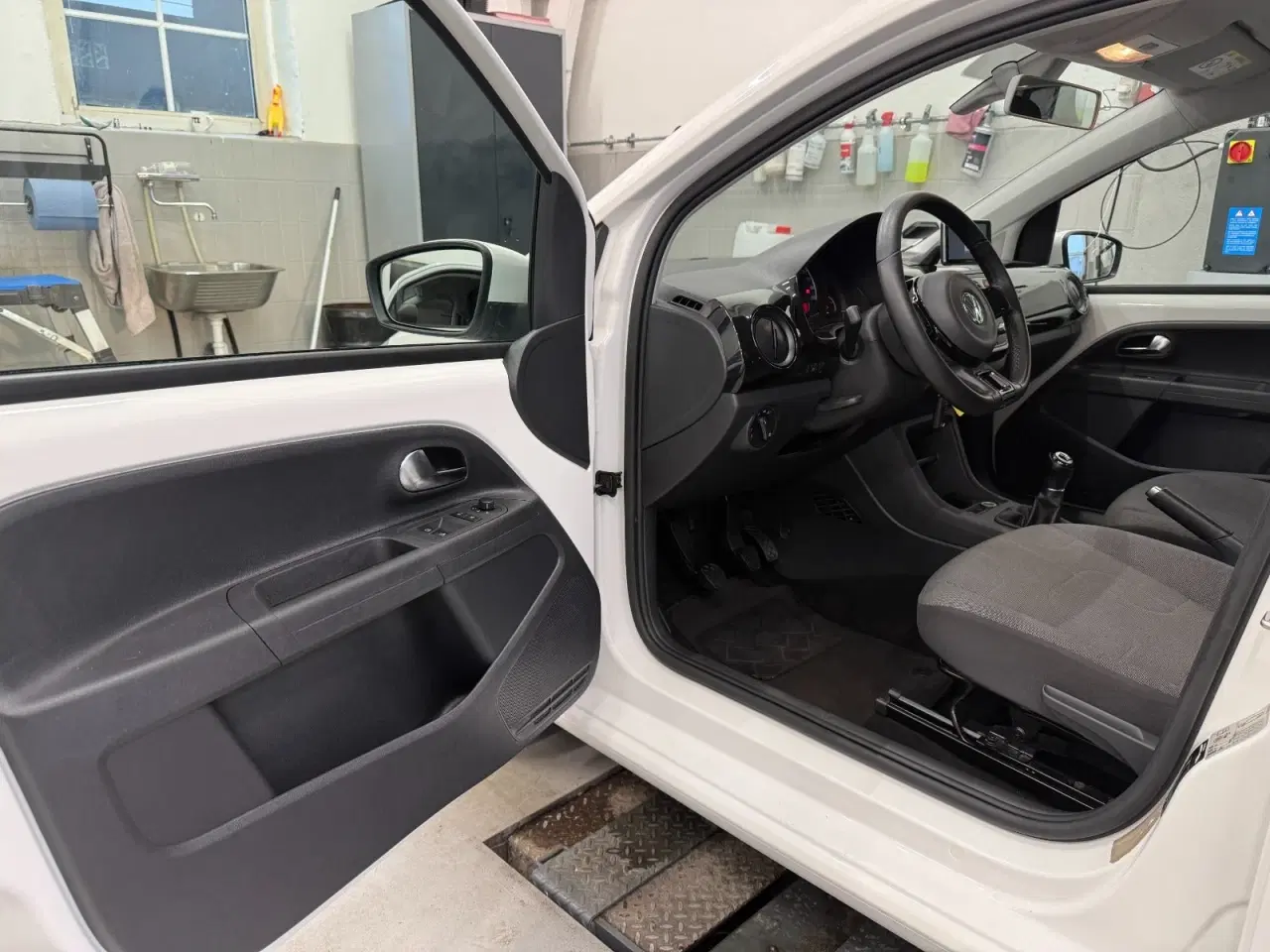 Billede 9 - VW Up! 1,0 60 Move Up! BMT