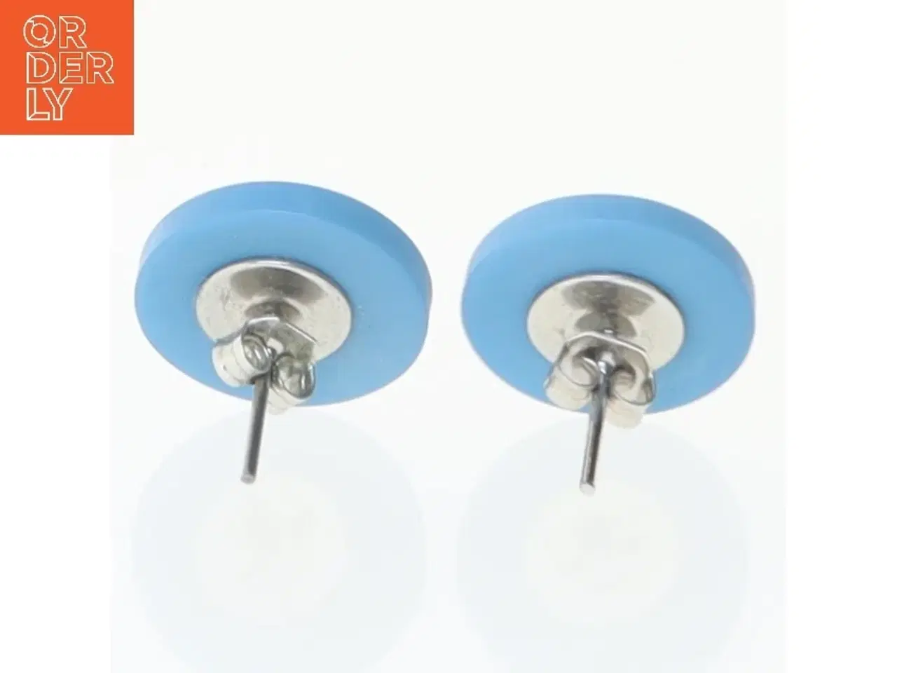 Billede 3 - Blå knapformede øreringe (str. 1 cm)