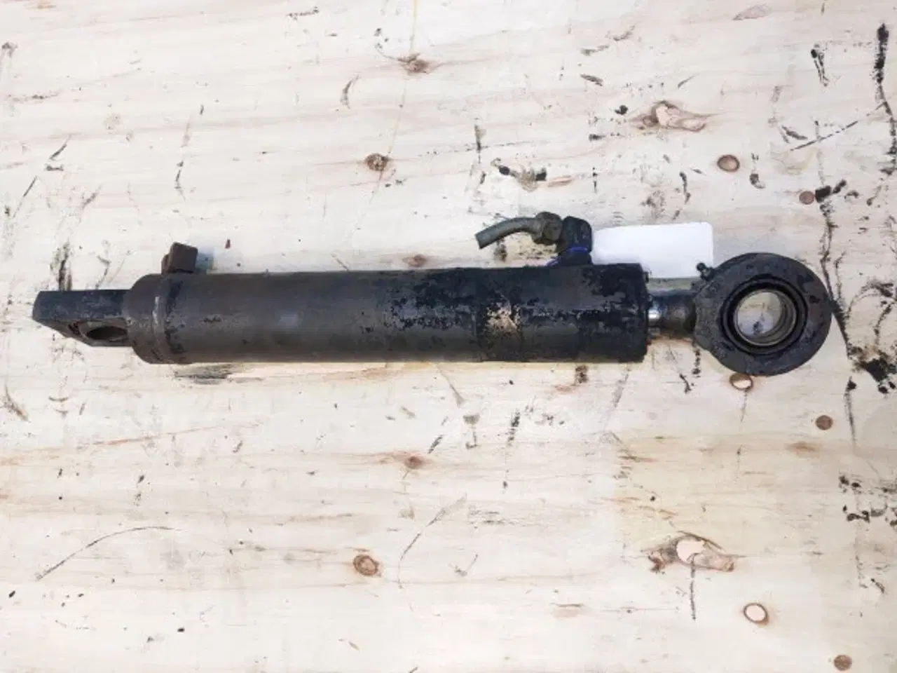 Billede 4 - Hydrema 906B Styrecylinder 234285