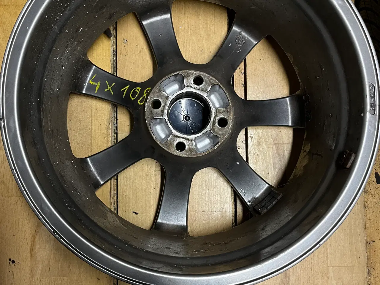 Billede 2 - Sæt alufælg