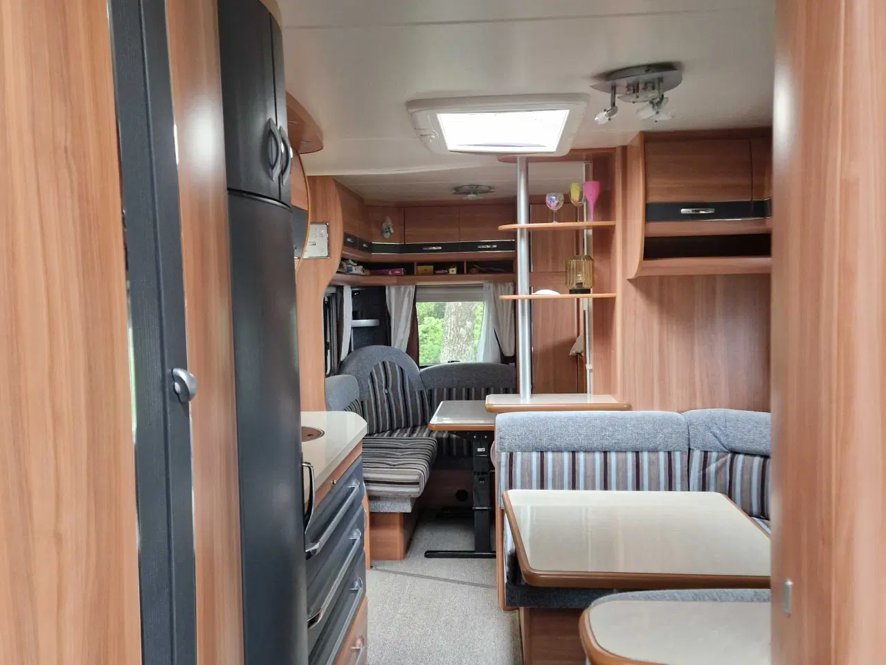 Billede 4 - Hobby 650 kmfe de luxe køjevogn