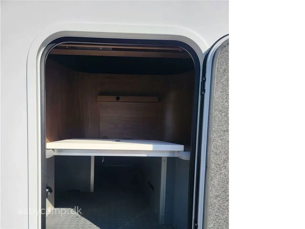 Billede 29 - 0 - Frankia I 740 GD F-Line   Topudstyret Titan 740, 4500 kg, luft bagaksel, 180 HK, Alde Centralvarme