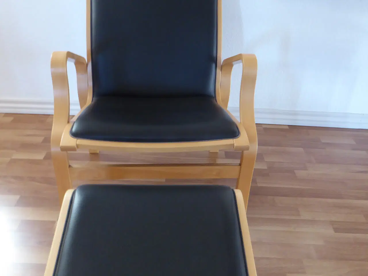 Billede 3 - Lænestol med skammel - ny pris 
