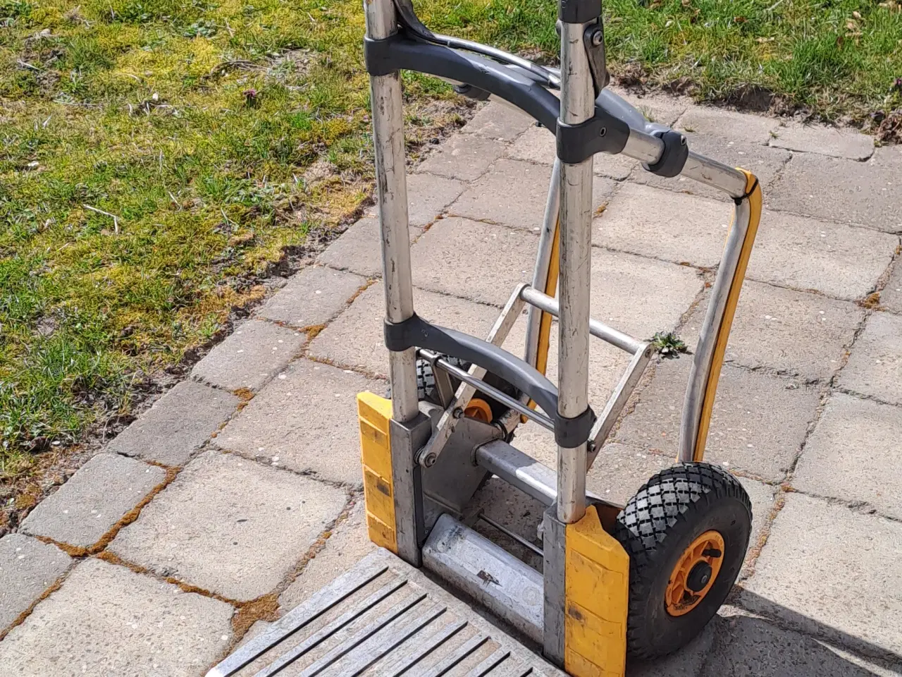 Billede 1 - Alu sækkevogn