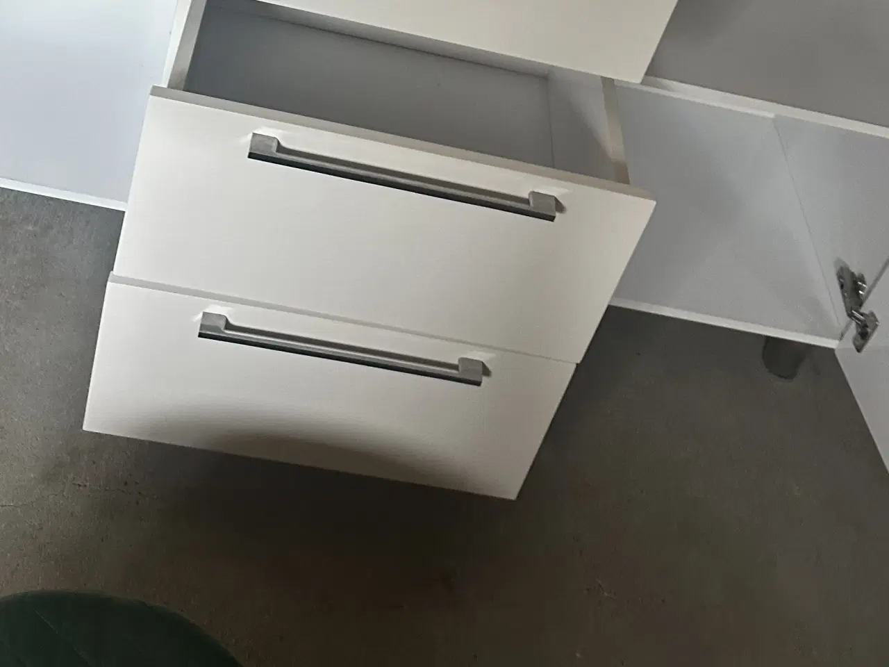 Billede 3 - Hvid skænk