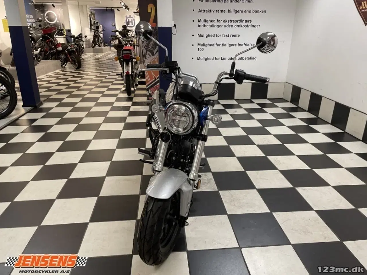 Billede 3 - Honda ST 125 Dax