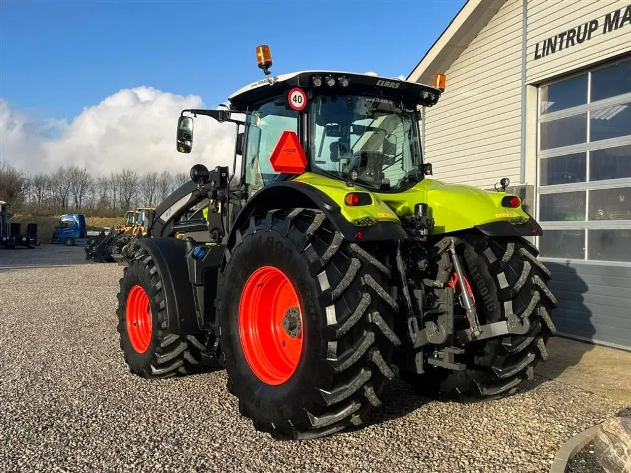 Billede 3 - CLAAS AXION 830 CMATIC Med frontlæsser