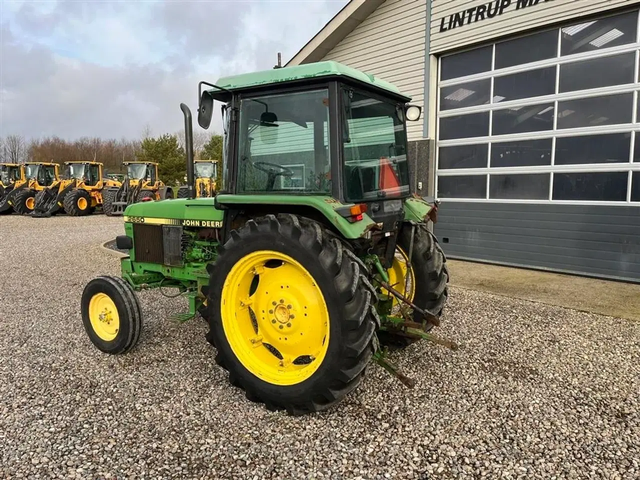 Billede 6 - John Deere 2650 KUN 3268 timer og meget snild og handy traktor