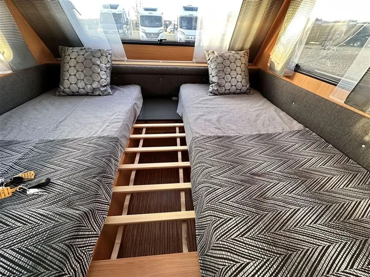 Billede 8 - 2011 - Adria Adora 472 LU   Meget let enkeltsengs vogn