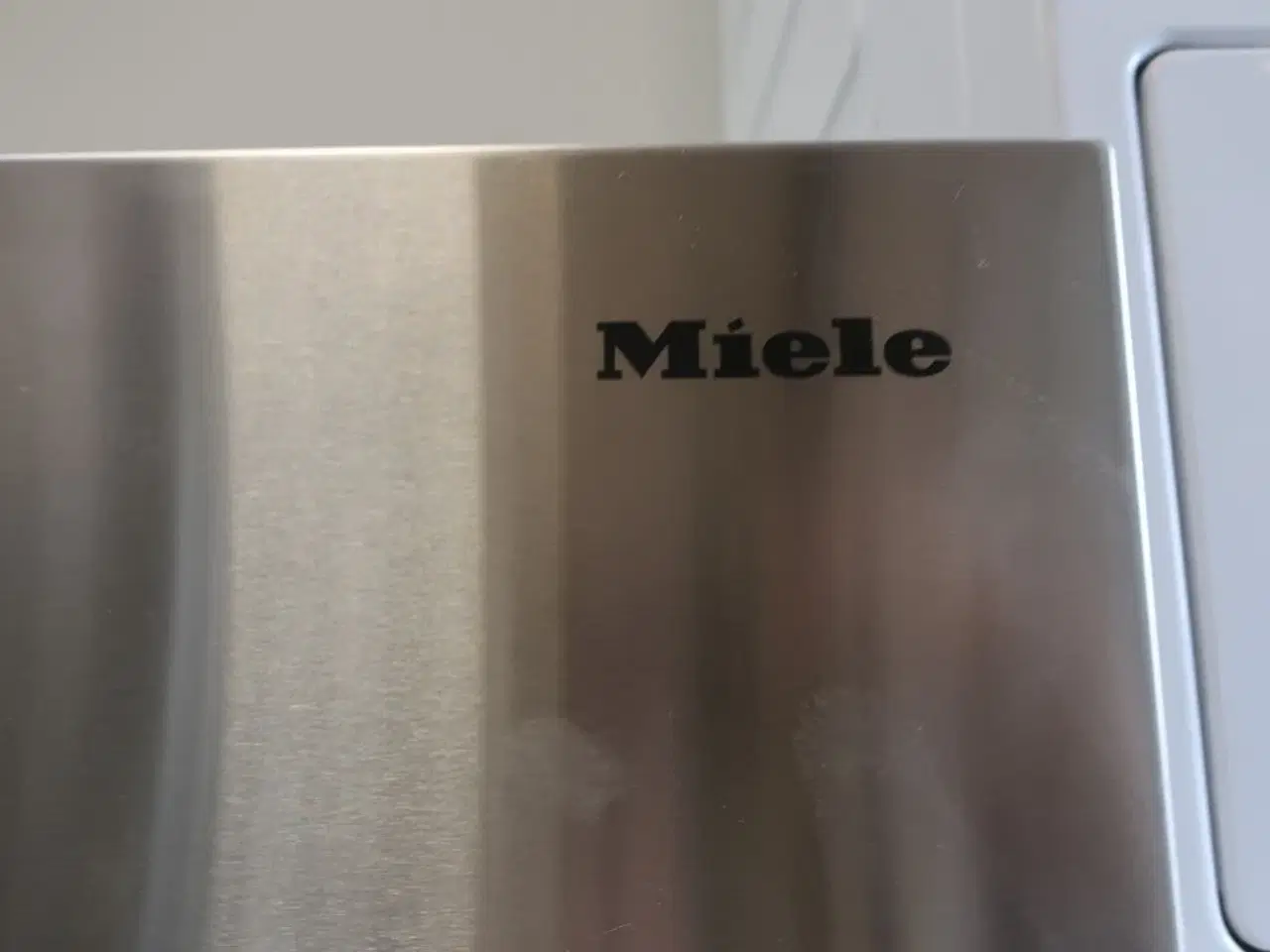 Billede 4 - Indbygnings Kaffemaskine MIELE CVA 620-2