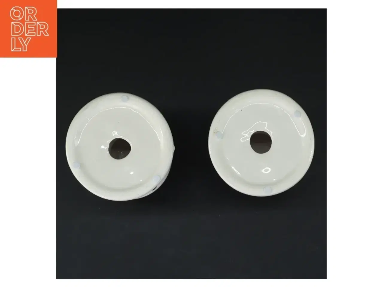 Billede 2 - Keramik lysestager i hvid med grønne prikker (str. 11,5 cm)