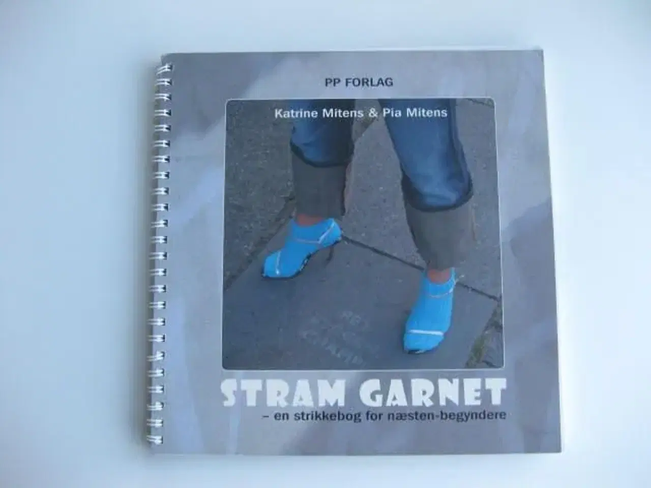 Billede 1 - Stram Garnet - en strikkebog for ....